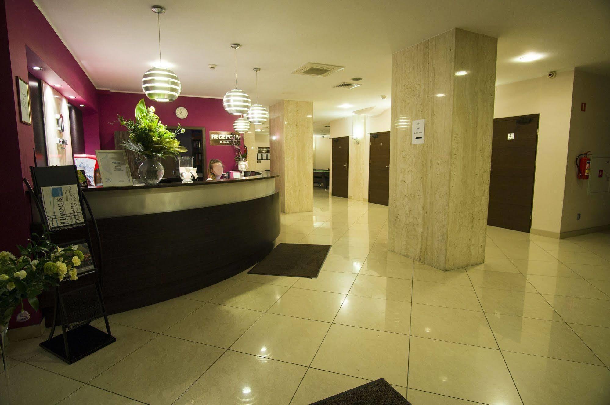 M Hotel Łódź Exteriör bild